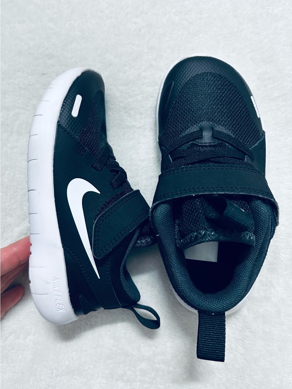 Nike Flex Contact Size 11C Boys & Girls Black Toddler Sneakers Shoes